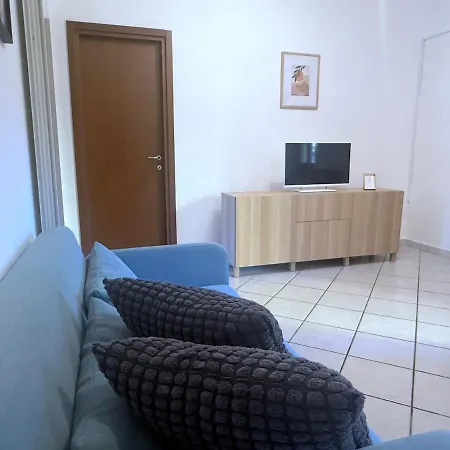 Casa Di Klara With Covered Parking & Terrace 아파트 카스텔레토소프라티시노