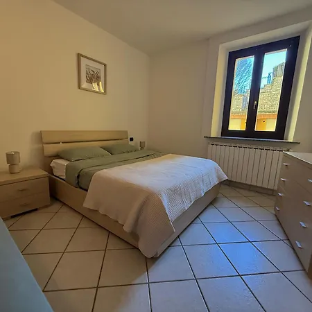 Casa Di Klara With Covered Parking & Terrace Apartamento *