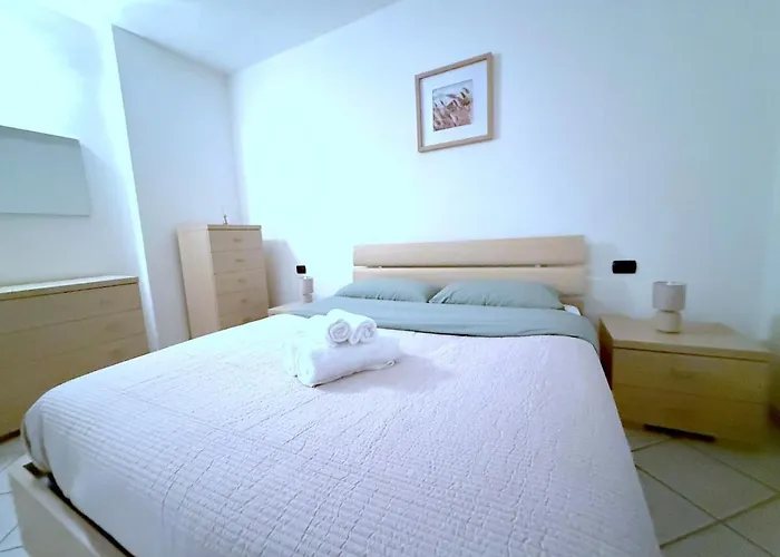 아파트 Casa Di Klara With Covered Parking & Terrace 카스텔레토소프라티시노