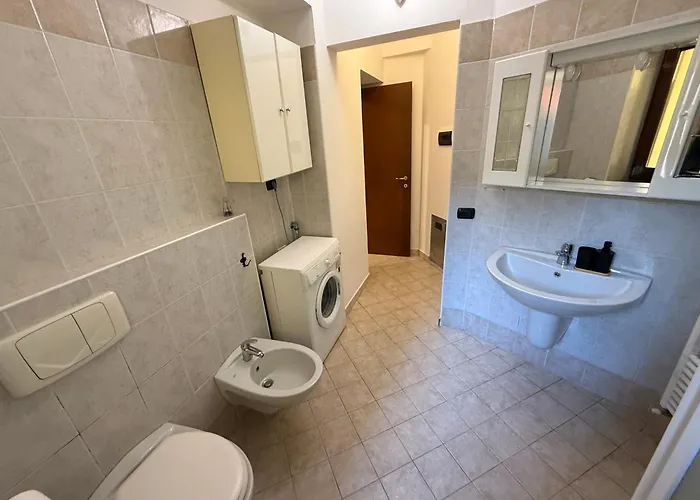 Casa Di Klara With Covered Parking & Terrace Apartament *